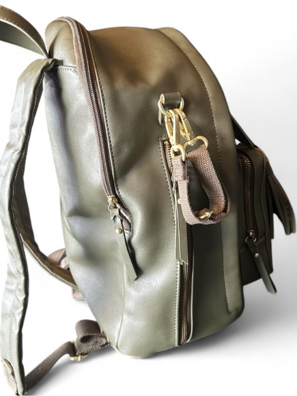 Skip Hop Greenwich Diaper BackPack in Olive Green - Picture 4 of 5